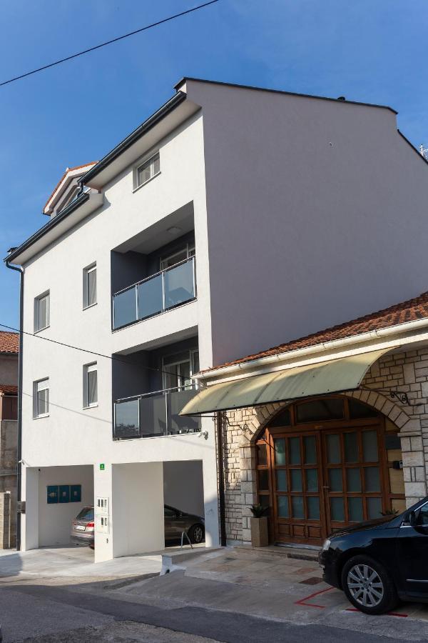 PUY City Apartments Silver מראה חיצוני תמונה