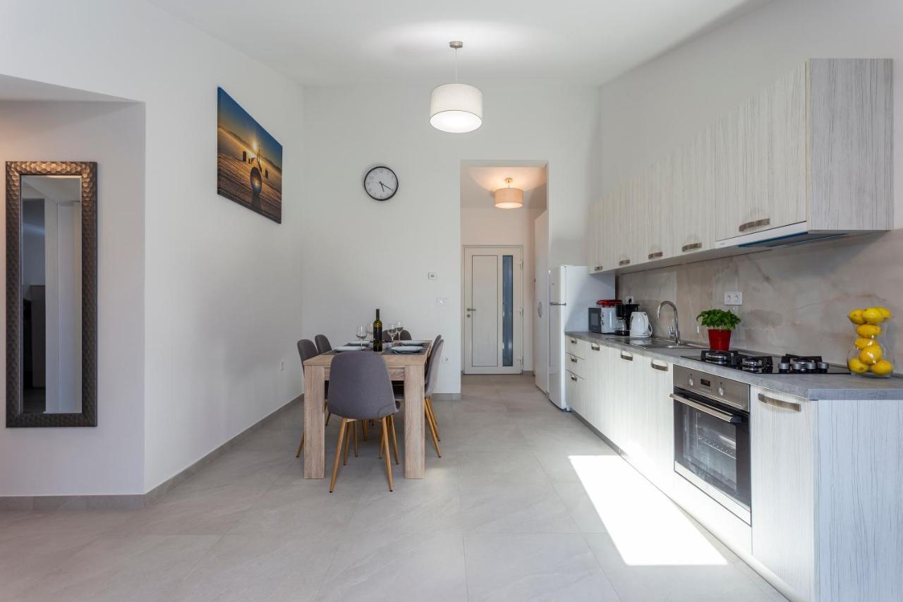 PUY City Apartments Silver מראה חיצוני תמונה